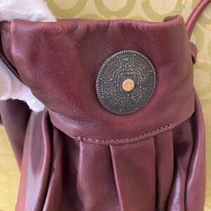 Crossbofy leather pouch